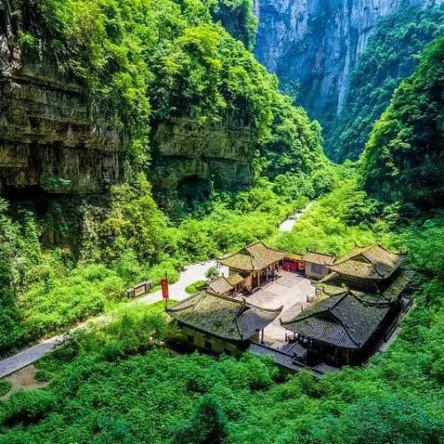 仙女山天坑·武隆天生三桥VIP纯玩一日游 | 国家5A级景区·满城尽带黄金甲外景地